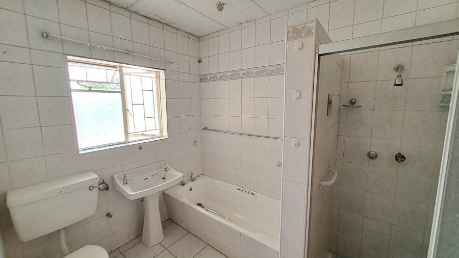 9 Bedroom Property for Sale in Universitas Free State